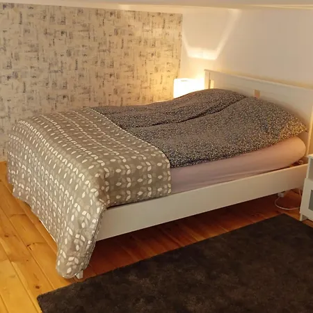 Apartment Cozy In Near Ruined Bars Budapest